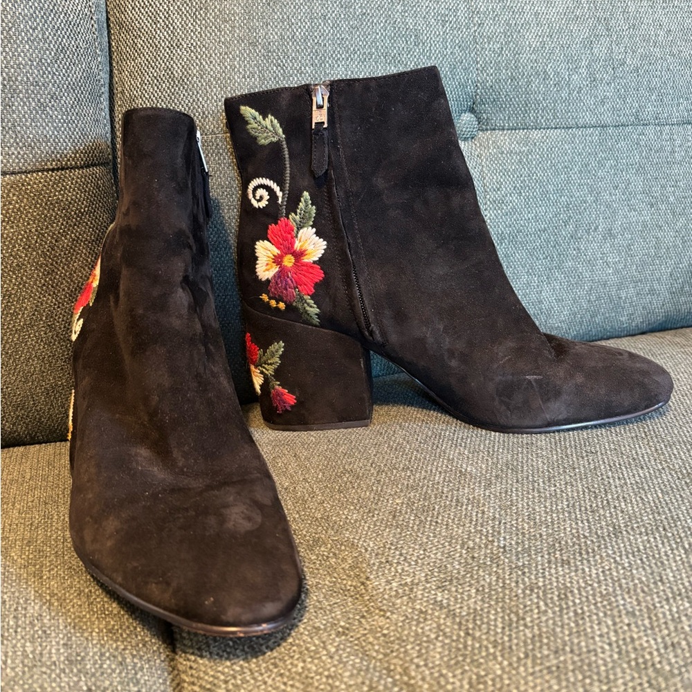 Sam Edelman Embroidered Black Suede Ankle Boots Size 11